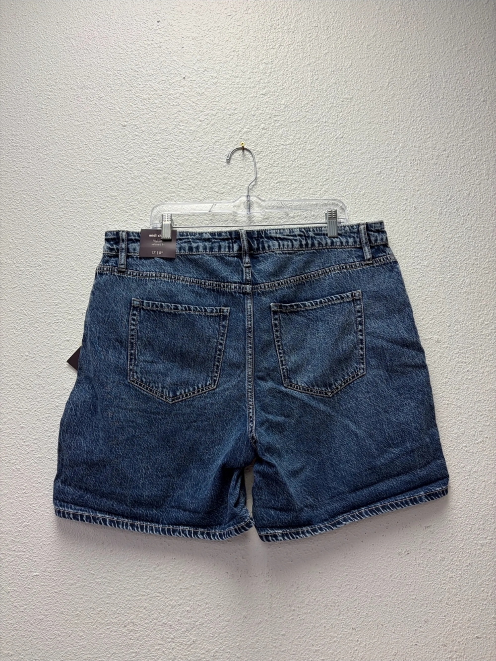 Womens Jean Shorts Size 17(XXL) #528 - Picture 2 of 4